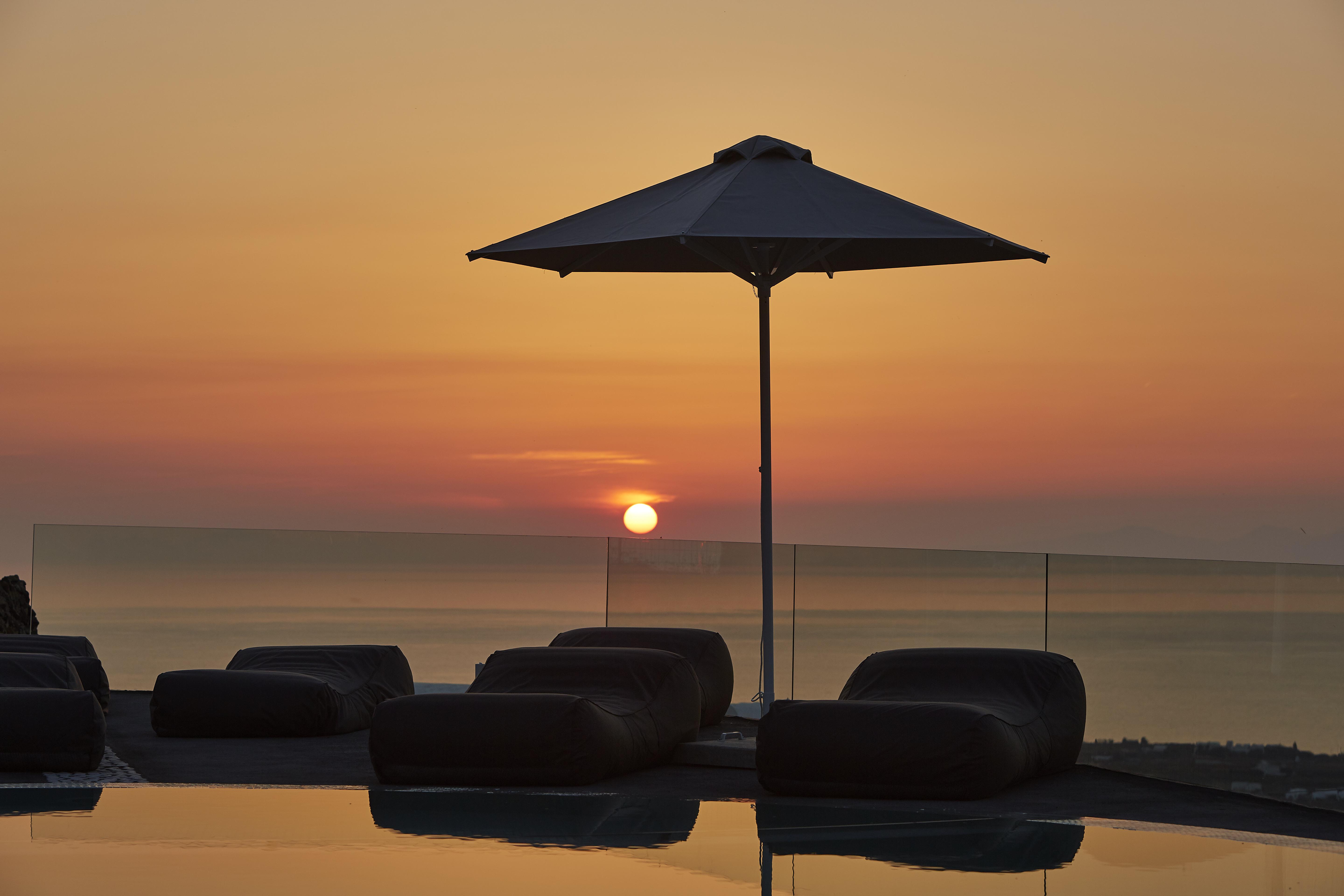 Aperanto Suites Οία Εξωτερικό φωτογραφία