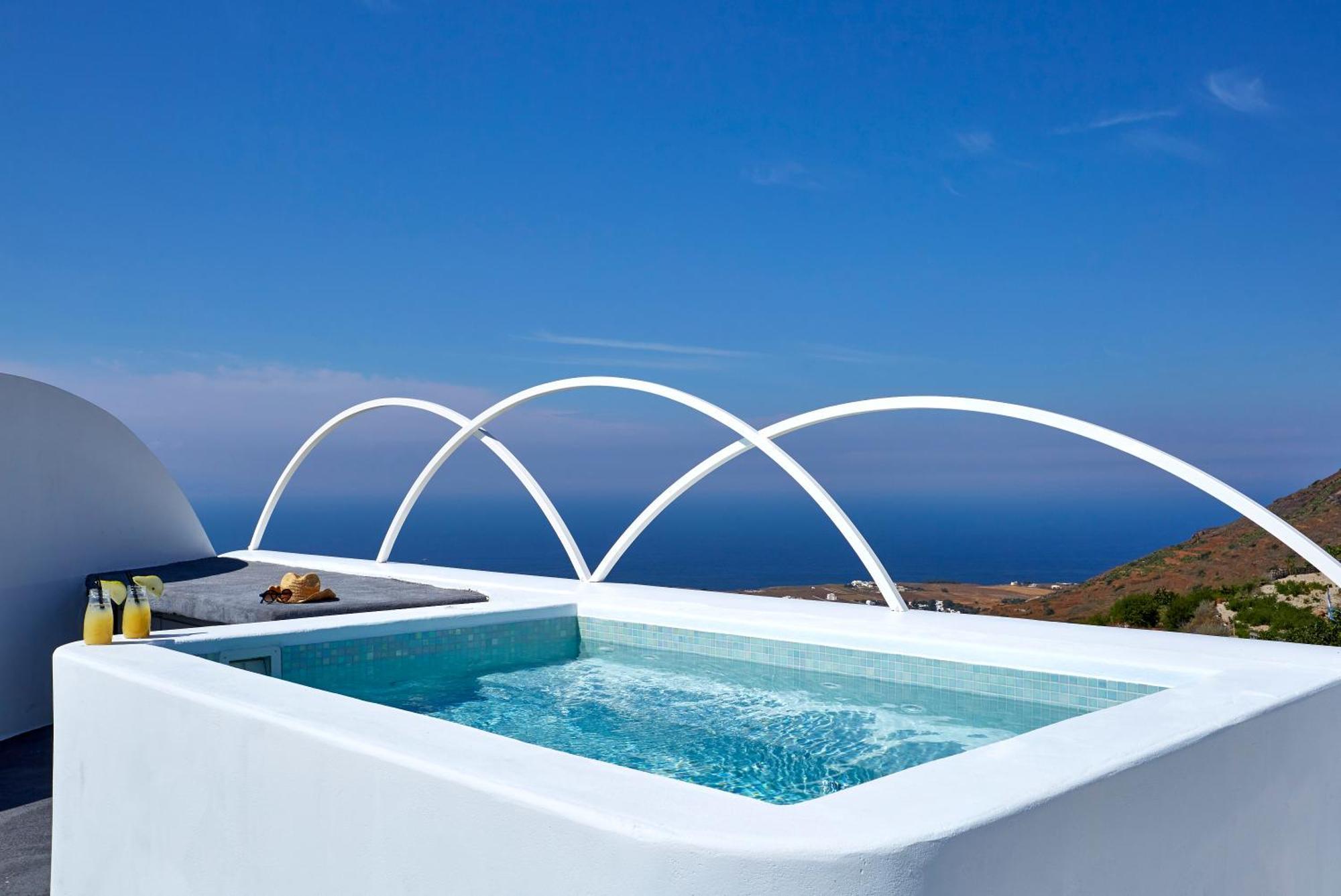 Aperanto Suites Οία Εξωτερικό φωτογραφία