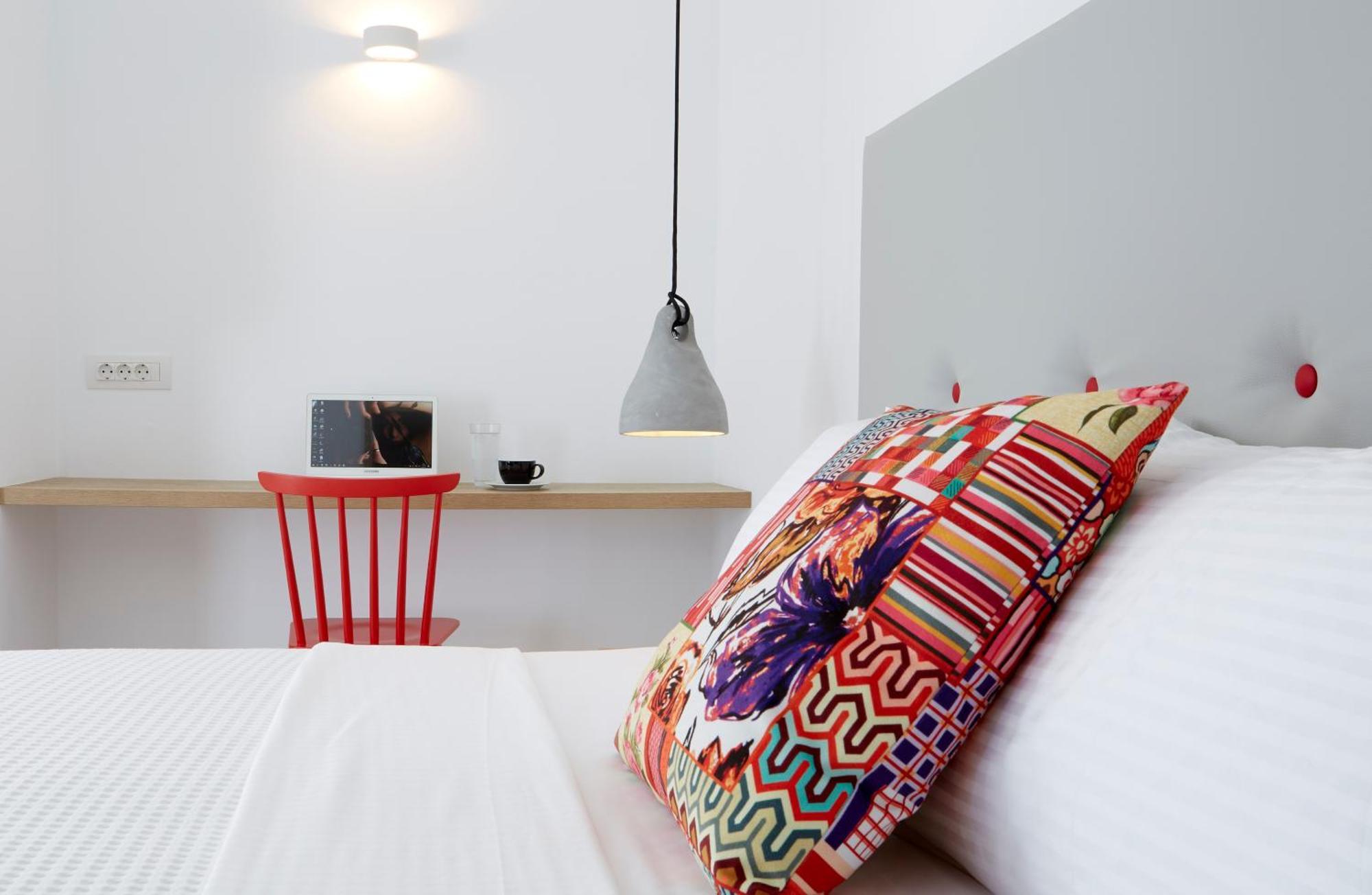 Aperanto Suites Οία Εξωτερικό φωτογραφία