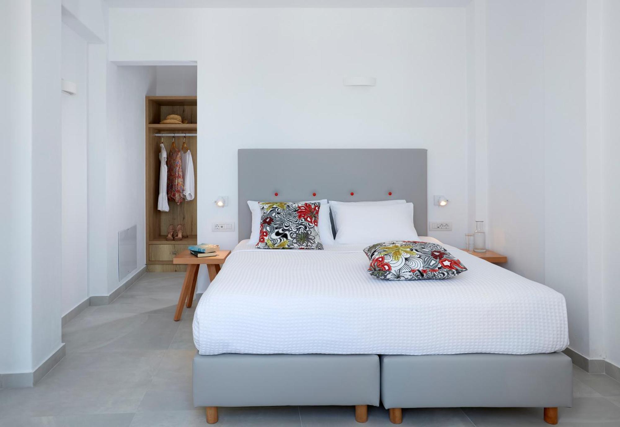 Aperanto Suites Οία Εξωτερικό φωτογραφία